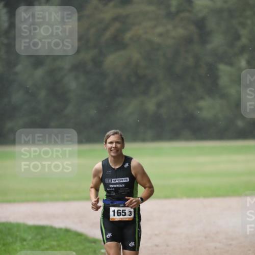 30.08.2026 - Elbe Triathlon Hamburg Antke Förster http://msf.ph/oto/10109680 30.08.2026 15:48:44 Laufen 165, 3 meine-sportfotos.de