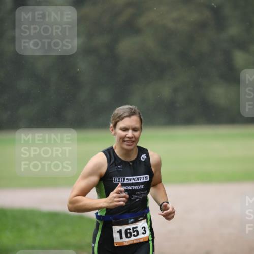 30.08.2026 - Elbe Triathlon Hamburg Antke Förster http://msf.ph/oto/10109686 30.08.2026 15:48:46 Laufen 1653 meine-sportfotos.de