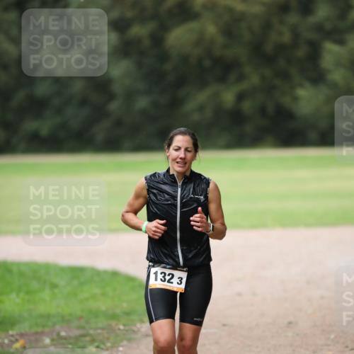 30.08.2026 - Elbe Triathlon Hamburg Antke Förster http://msf.ph/oto/10109718 30.08.2026 15:50:53 Laufen 132, 3 meine-sportfotos.de