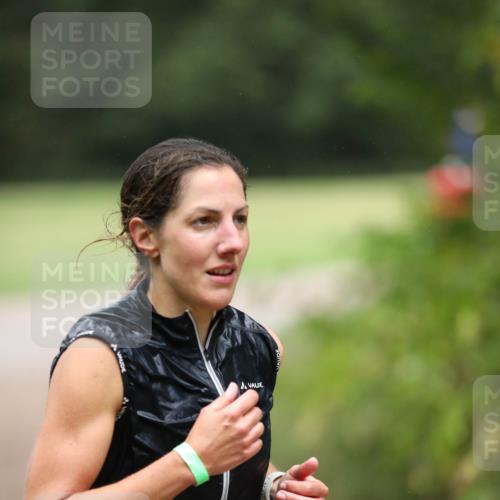 30.08.2026 - Elbe Triathlon Hamburg Antke Förster http://msf.ph/oto/10109726 30.08.2026 15:50:57 Laufen 132, 3, 10 meine-sportfotos.de