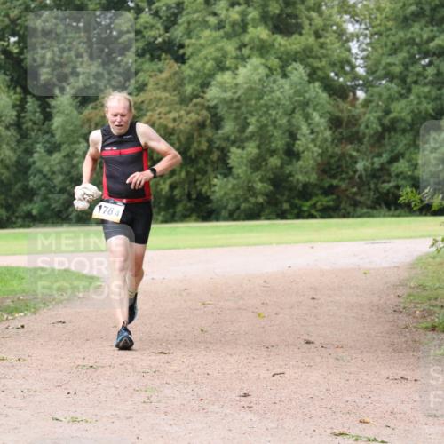 30.08.2026 - Elbe Triathlon Hamburg Antke Förster http://msf.ph/oto/10109755 30.08.2026 16:24:22 Laufen 176, 4 meine-sportfotos.de
