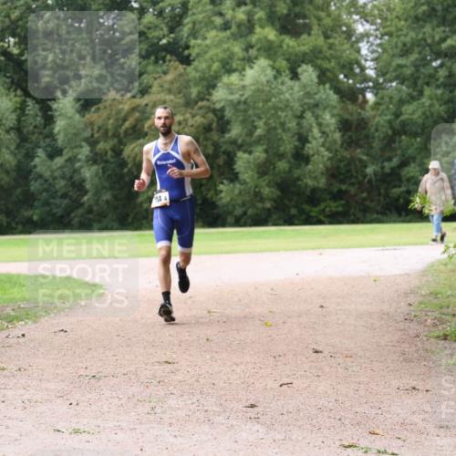 30.08.2026 - Elbe Triathlon Hamburg Antke Förster http://msf.ph/oto/10109763 30.08.2026 16:25:35 Laufen 44 meine-sportfotos.de