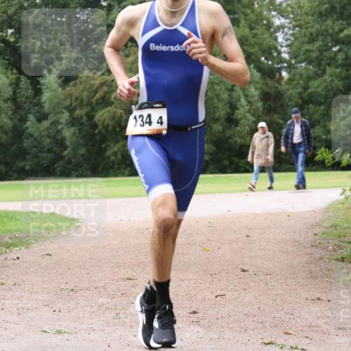 30.08.2026 - Elbe Triathlon Hamburg Antke Förster http://msf.ph/oto/10109773 30.08.2026 16:25:37 Laufen 134, 4 meine-sportfotos.de