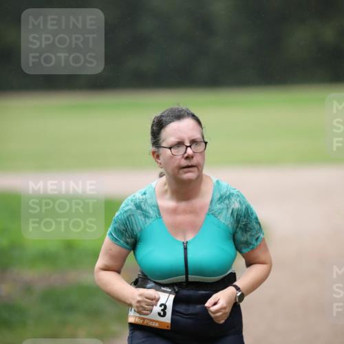 30.08.2026 - Elbe Triathlon Hamburg Antke Förster http://msf.ph/oto/10109784 30.08.2026 15:57:09 Laufen 3 meine-sportfotos.de