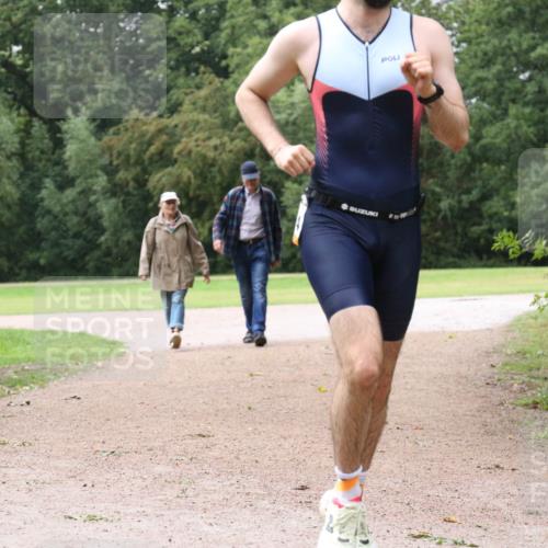 30.08.2026 - Elbe Triathlon Hamburg Antke Förster http://msf.ph/oto/10109785 30.08.2026 16:25:46 Laufen  meine-sportfotos.de
