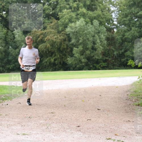 30.08.2026 - Elbe Triathlon Hamburg Antke Förster http://msf.ph/oto/10109787 30.08.2026 16:26:28 Laufen 1424 meine-sportfotos.de