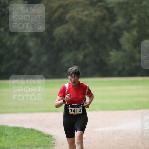 30.08.2026 - Elbe Triathlon Hamburg Antke Förster http://msf.ph/oto/10109788 30.08.2026 15:57:52 Laufen 141, 3 meine-sportfotos.de