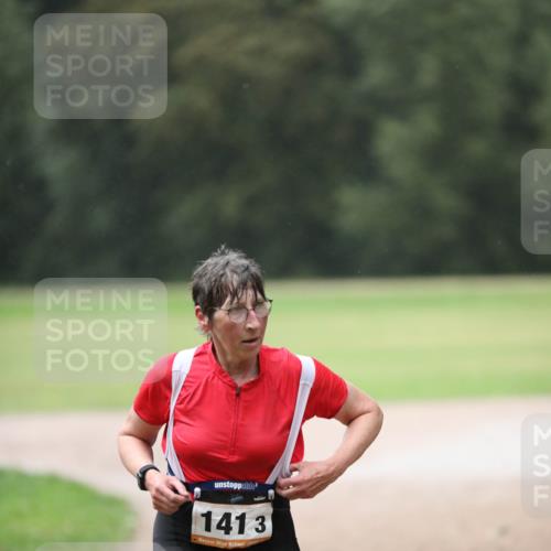 30.08.2026 - Elbe Triathlon Hamburg Antke Förster http://msf.ph/oto/10109794 30.08.2026 15:57:54 Laufen 1413 meine-sportfotos.de