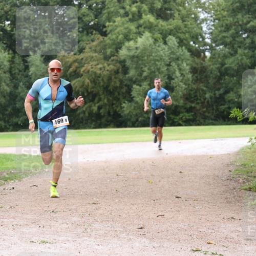 30.08.2026 - Elbe Triathlon Hamburg Antke Förster http://msf.ph/oto/10109801 30.08.2026 16:26:36 Laufen 169, 4 meine-sportfotos.de