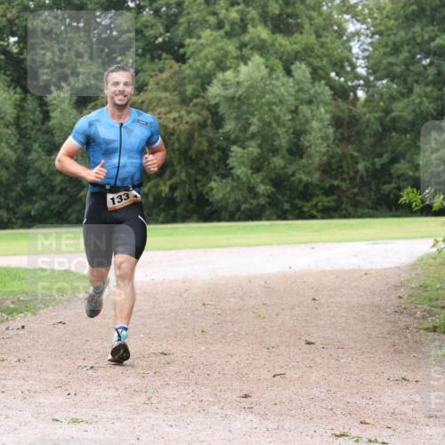 30.08.2026 - Elbe Triathlon Hamburg Antke Förster http://msf.ph/oto/10109813 30.08.2026 16:26:40 Laufen 133 meine-sportfotos.de
