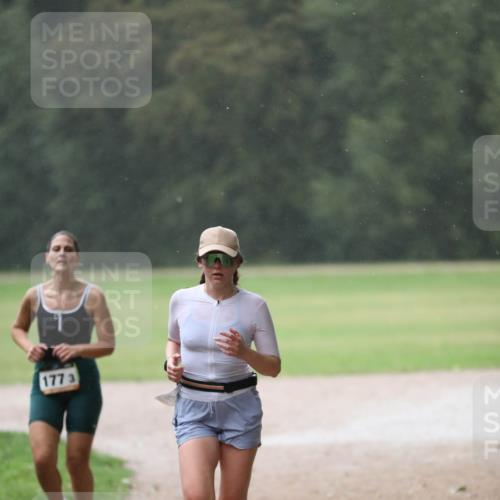 30.08.2026 - Elbe Triathlon Hamburg Antke Förster http://msf.ph/oto/10109830 30.08.2026 16:01:37 Laufen 177, 3 meine-sportfotos.de