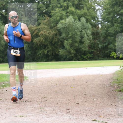 30.08.2026 - Elbe Triathlon Hamburg Antke Förster http://msf.ph/oto/10109839 30.08.2026 16:28:48 Laufen 145, 4 meine-sportfotos.de