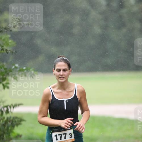 30.08.2026 - Elbe Triathlon Hamburg Antke Förster http://msf.ph/oto/10109840 30.08.2026 16:01:41 Laufen 1773 meine-sportfotos.de