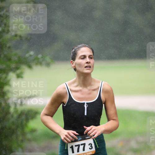 30.08.2026 - Elbe Triathlon Hamburg Antke Förster http://msf.ph/oto/10109842 30.08.2026 16:01:42 Laufen 177, 3 meine-sportfotos.de