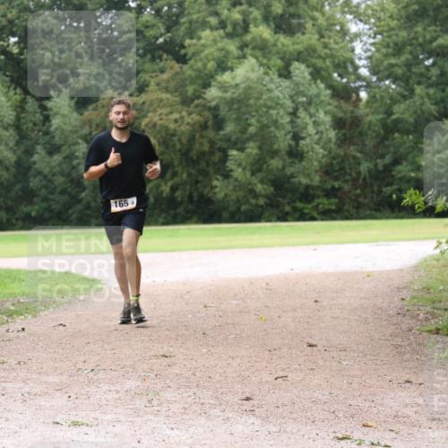30.08.2026 - Elbe Triathlon Hamburg Antke Förster http://msf.ph/oto/10109845 30.08.2026 16:29:20 Laufen 1654 meine-sportfotos.de