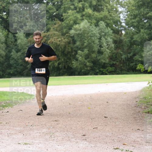 30.08.2026 - Elbe Triathlon Hamburg Antke Förster http://msf.ph/oto/10109847 30.08.2026 16:29:20 Laufen 165, 4 meine-sportfotos.de