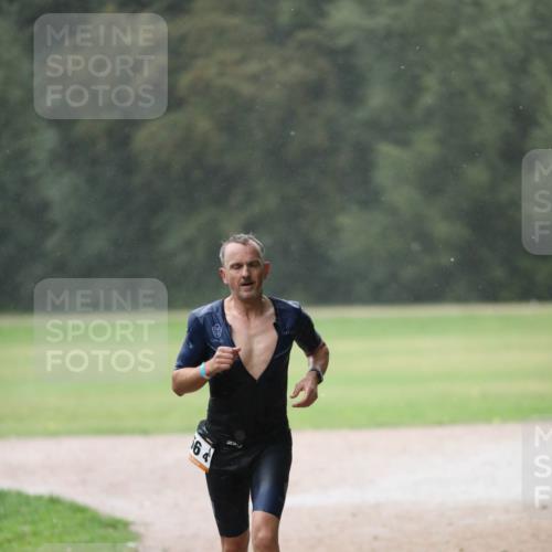 30.08.2026 - Elbe Triathlon Hamburg Antke Förster http://msf.ph/oto/10109848 30.08.2026 16:02:18 Laufen 164 meine-sportfotos.de