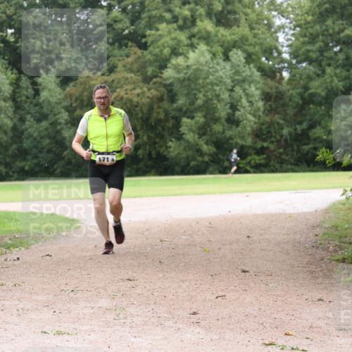 30.08.2026 - Elbe Triathlon Hamburg Antke Förster http://msf.ph/oto/10109859 30.08.2026 16:30:10 Laufen 1714 meine-sportfotos.de