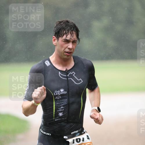 30.08.2026 - Elbe Triathlon Hamburg Antke Förster http://msf.ph/oto/10109864 30.08.2026 16:03:59 Laufen 7014 meine-sportfotos.de