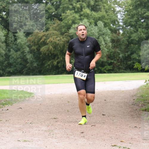 30.08.2026 - Elbe Triathlon Hamburg Antke Förster http://msf.ph/oto/10109873 30.08.2026 16:30:20 Laufen 1704 meine-sportfotos.de