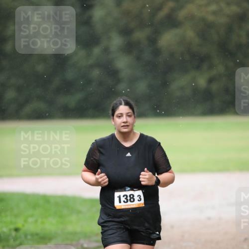 30.08.2026 - Elbe Triathlon Hamburg Antke Förster http://msf.ph/oto/10109874 30.08.2026 16:06:15 Laufen 1383, 7 meine-sportfotos.de