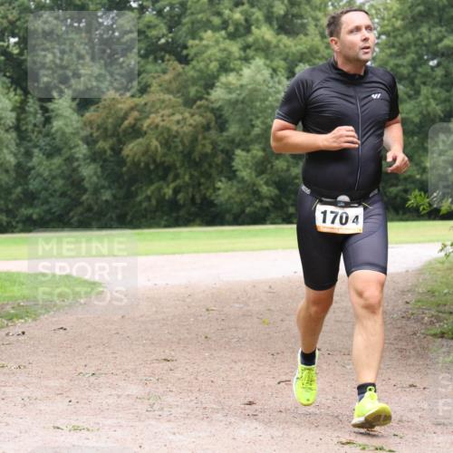 30.08.2026 - Elbe Triathlon Hamburg Antke Förster http://msf.ph/oto/10109875 30.08.2026 16:30:21 Laufen 1704 meine-sportfotos.de