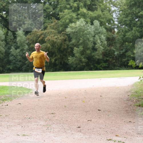 30.08.2026 - Elbe Triathlon Hamburg Antke Förster http://msf.ph/oto/10109881 30.08.2026 16:31:06 Laufen 178 meine-sportfotos.de