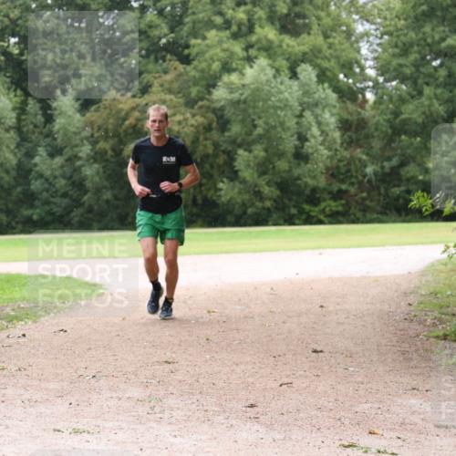 30.08.2026 - Elbe Triathlon Hamburg Antke Förster http://msf.ph/oto/10109897 30.08.2026 16:35:58 Laufen  meine-sportfotos.de