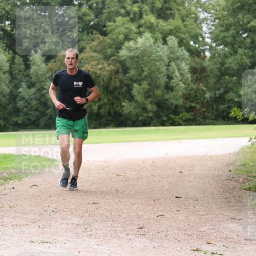 30.08.2026 - Elbe Triathlon Hamburg Antke Förster http://msf.ph/oto/10109899 30.08.2026 16:35:58 Laufen  meine-sportfotos.de