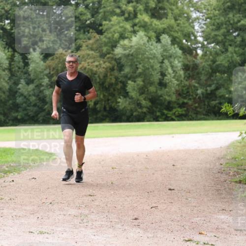 30.08.2026 - Elbe Triathlon Hamburg Antke Förster http://msf.ph/oto/10109911 30.08.2026 16:36:09 Laufen  meine-sportfotos.de
