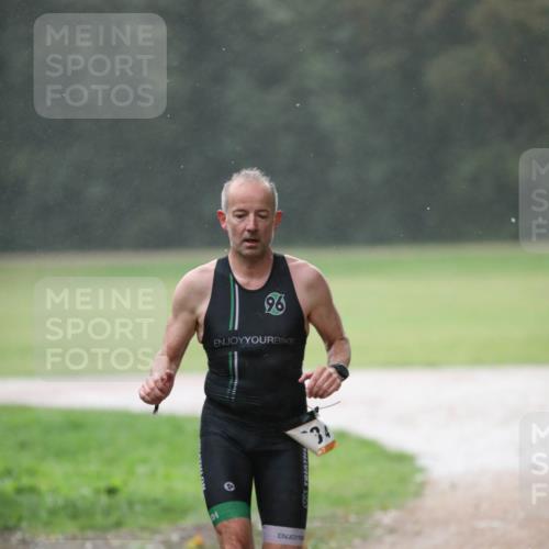 30.08.2026 - Elbe Triathlon Hamburg Antke Förster http://msf.ph/oto/10109930 30.08.2026 16:10:38 Laufen 96 meine-sportfotos.de