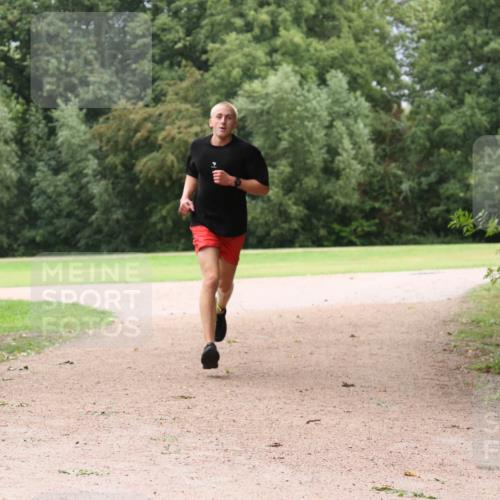 30.08.2026 - Elbe Triathlon Hamburg Antke Förster http://msf.ph/oto/10109935 30.08.2026 16:39:22 Laufen  meine-sportfotos.de
