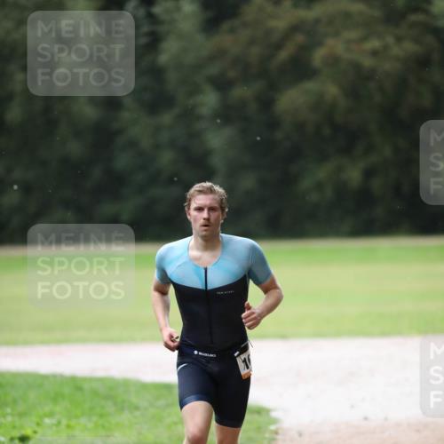 30.08.2026 - Elbe Triathlon Hamburg Antke Förster http://msf.ph/oto/10109942 30.08.2026 16:13:55 Laufen  meine-sportfotos.de