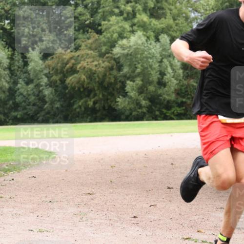 30.08.2026 - Elbe Triathlon Hamburg Antke Förster http://msf.ph/oto/10109943 30.08.2026 16:39:24 Laufen  meine-sportfotos.de