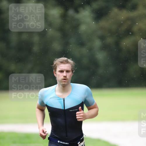 30.08.2026 - Elbe Triathlon Hamburg Antke Förster http://msf.ph/oto/10109946 30.08.2026 16:13:57 Laufen  meine-sportfotos.de