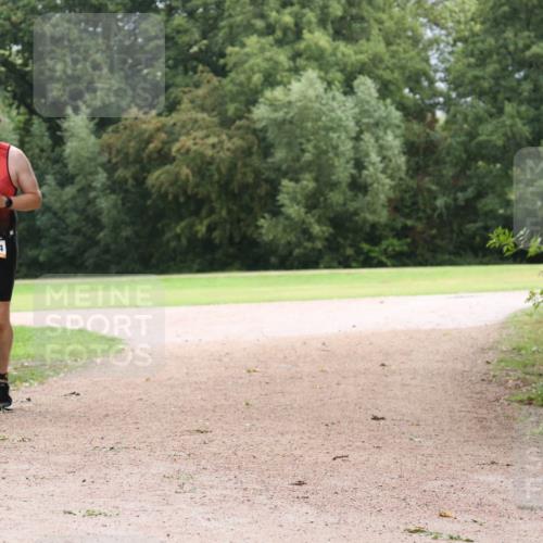 30.08.2026 - Elbe Triathlon Hamburg Antke Förster http://msf.ph/oto/10109947 30.08.2026 16:40:24 Laufen 155, 4 meine-sportfotos.de
