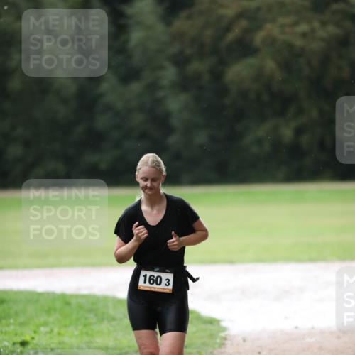 30.08.2026 - Elbe Triathlon Hamburg Antke Förster http://msf.ph/oto/10109966 30.08.2026 16:15:36 Laufen 160, 3 meine-sportfotos.de