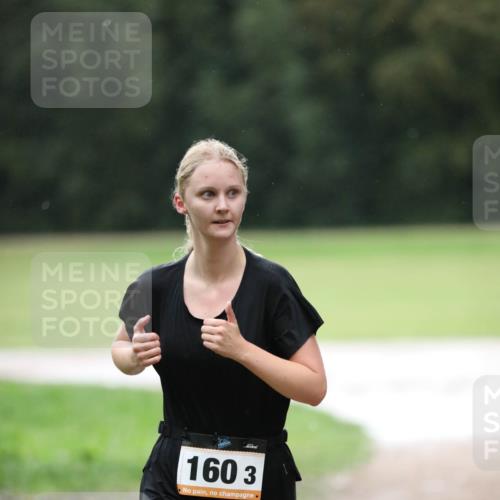 30.08.2026 - Elbe Triathlon Hamburg Antke Förster http://msf.ph/oto/10109972 30.08.2026 16:15:39 Laufen 1603 meine-sportfotos.de