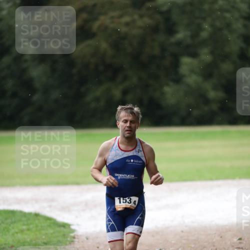 30.08.2026 - Elbe Triathlon Hamburg Antke Förster http://msf.ph/oto/10109984 30.08.2026 16:17:02 Laufen 153, 4 meine-sportfotos.de