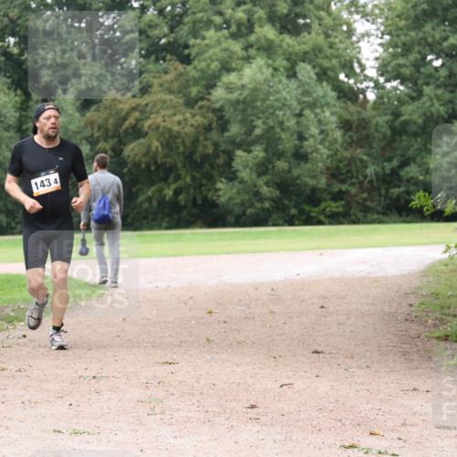 30.08.2026 - Elbe Triathlon Hamburg Antke Förster http://msf.ph/oto/10109985 30.08.2026 16:51:10 Laufen 143, 4 meine-sportfotos.de