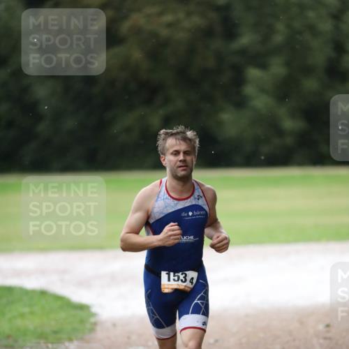 30.08.2026 - Elbe Triathlon Hamburg Antke Förster http://msf.ph/oto/10109986 30.08.2026 16:17:02 Laufen 153 meine-sportfotos.de