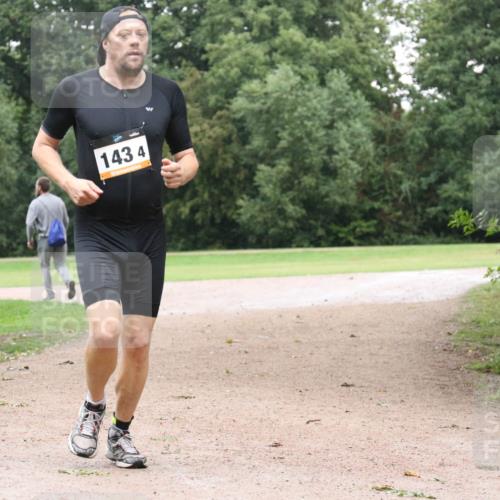 30.08.2026 - Elbe Triathlon Hamburg Antke Förster http://msf.ph/oto/10109989 30.08.2026 16:51:12 Laufen 1434 meine-sportfotos.de