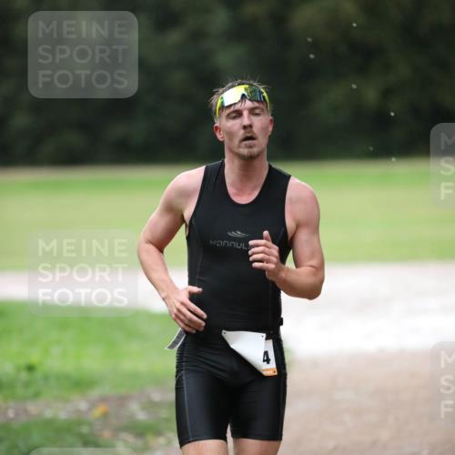 30.08.2026 - Elbe Triathlon Hamburg Antke Förster http://msf.ph/oto/10109998 30.08.2026 16:17:18 Laufen  meine-sportfotos.de