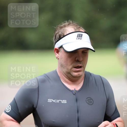30.08.2026 - Elbe Triathlon Hamburg Antke Förster http://msf.ph/oto/10110035 30.08.2026 16:20:59 Laufen 4 meine-sportfotos.de