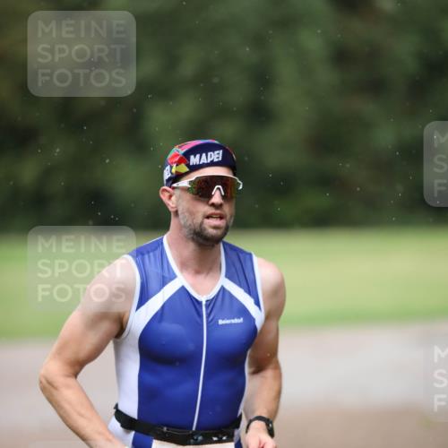 30.08.2026 - Elbe Triathlon Hamburg Antke Förster http://msf.ph/oto/10110039 30.08.2026 16:21:06 Laufen 131, 4 meine-sportfotos.de