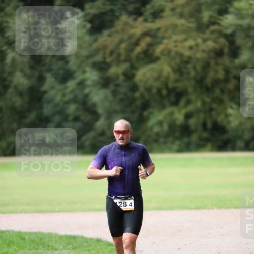 30.08.2026 - Elbe Triathlon Hamburg Antke Förster http://msf.ph/oto/10110054 30.08.2026 16:22:45 Laufen 28, 4 meine-sportfotos.de
