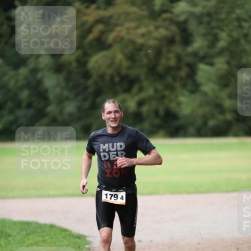 30.08.2026 - Elbe Triathlon Hamburg Antke Förster http://msf.ph/oto/10110065 30.08.2026 16:23:28 Laufen 1794 meine-sportfotos.de