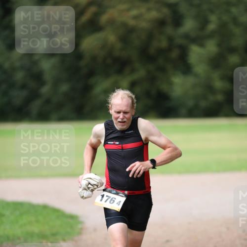30.08.2026 - Elbe Triathlon Hamburg Antke Förster http://msf.ph/oto/10110080 30.08.2026 16:24:22 Laufen 1764 meine-sportfotos.de