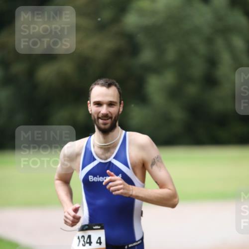 30.08.2026 - Elbe Triathlon Hamburg Antke Förster http://msf.ph/oto/10110088 30.08.2026 16:25:37 Laufen 134, 4 meine-sportfotos.de