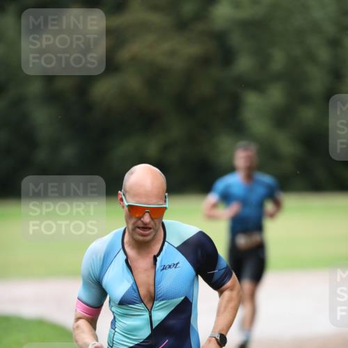 30.08.2026 - Elbe Triathlon Hamburg Antke Förster http://msf.ph/oto/10110105 30.08.2026 16:26:37 Laufen 1001, 169, 4 meine-sportfotos.de